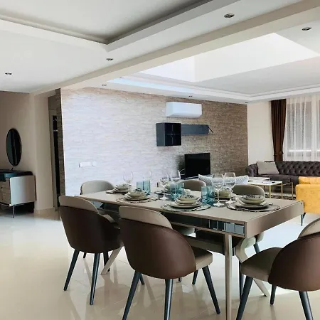 Вилла With Private Pool 5 Star In Alanya *